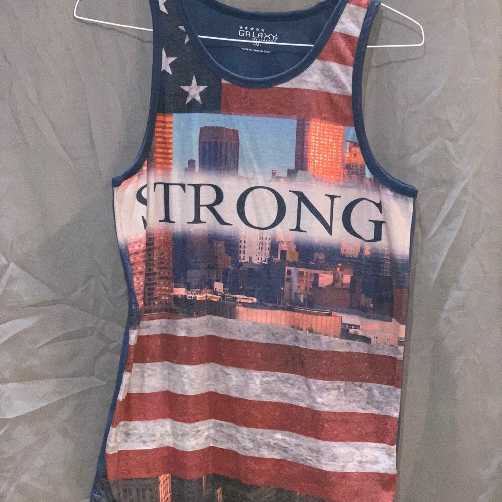 3 men’s tank tops great condition